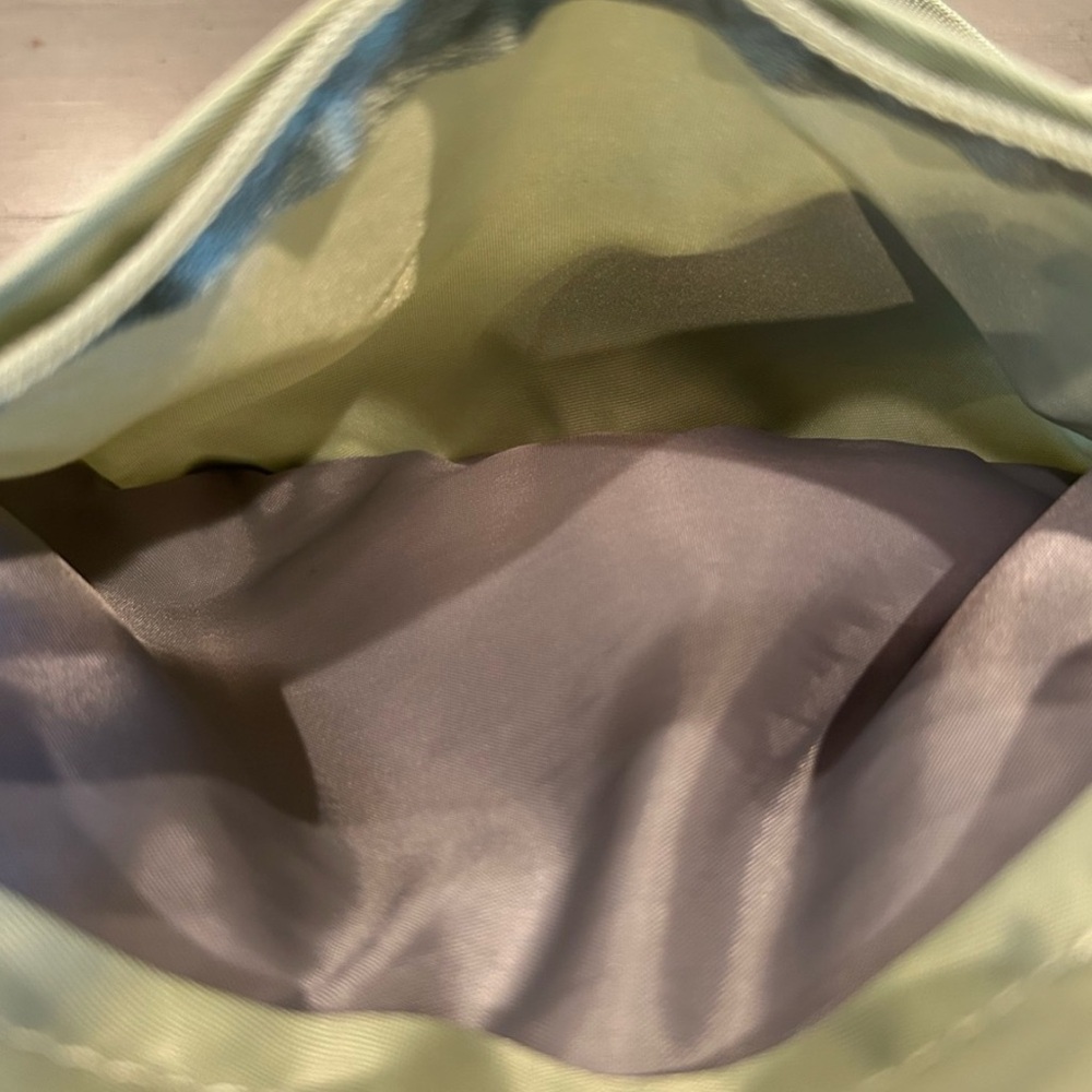 GAIAM Yoga Green Fanny Pack Belt Bag - Picture 9 of 11